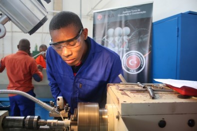Mozambik'te Teknik Eğitim Açığına Karşı TİKA'dan İlk Adım
