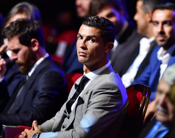 Avrupa'da yılın futbolcusu seçildi