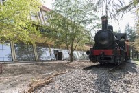 AÇIKÖĞRETİM FAKÜLTESİ - Anadolu Üniversitesi 'Tren Kafe' İçin Çalışmalar Hızla Devam Ediyor