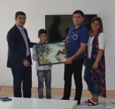 NENE HATUN - Hayırsever Gurbetçiden Çocuklara Bayramlık Hediye