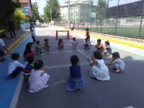 KAPALI ALAN - Oyun Sokağı Çocukların Vazgeçilmez Noktası Oldu