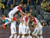 Vardarlı futbolculara şaşırtan prim