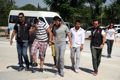 Antalya'da Uyuşturucu Operasyonu Açıklaması 4 Gözaltı