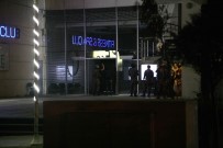 ÖZEL TİM - Beylikdüzü'nde Sinir Krizi Geçirip Etrafa Ateş Açan Şüpheli Polisi Alarma Geçirdi