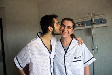 Lübnan'da Yaşayan Türk Vatandaşı Anne Oğlunu Türkiye'de Tedavi Ettirdi