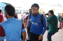 UĞUR DEMİROK - Trabzonspor İzmir'e Gitti