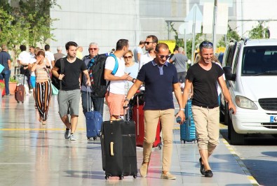 4 Milyon Turist Akın Akın Geliyor