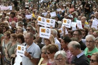 SİLAH TİCARETİ - Barcelona'da Teröre Karşı 'Korkmuyoruz' Yürüyüşü