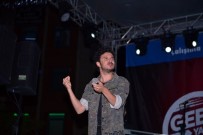 GEBZELI - Buray, Gebzeli Sevenleriyle Buluştu