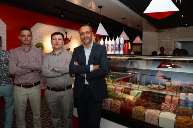 'İşimiz Mutluluk' Dedi, Dünya Lezzeti Oldu