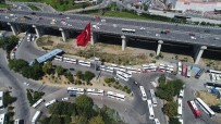 İstanbul'da Otogardaki Otobüs Kuyruğu Havadan Görüntülendi