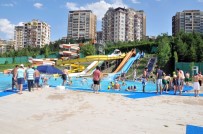 KALABA - Keçiörenliler Sıcaklarda Havuzun Tadını Çıkardı