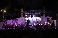 KAYALı - Kuşadası'nda Flüt Konseri