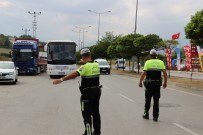 Samsun Polisi 'Emniyet Kemeri' İçin Durdurdu