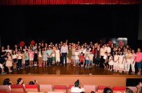 BEDEN DILI - Tiyatro Kursiyerleri Sertifikalarını Aldı