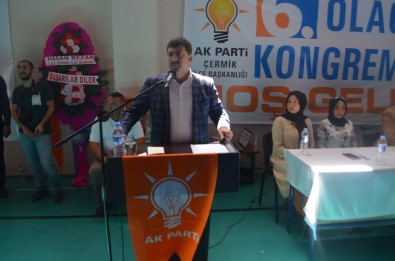 AK Parti İlçe Kongrelerini Sürdürüyor