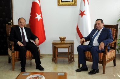 Başbakan Yardımcısı Akdağ, KKTC Maliye Bakanı Denktaş İle Görüştü