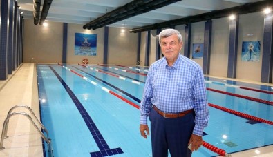 Başkan Karaosmanoğlu Yüzme Havuzlarını İnceledi