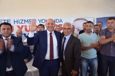 Dumlupınar AK Parti'de Murat Arıburnu Güven Tazeledi