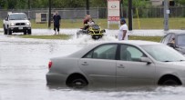 Houston'da Sel Açıklaması 6 Kayıp
