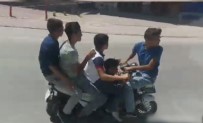 Şarjlı Bisiklete 5 Kişi Binip Ters Yönde Gittiler