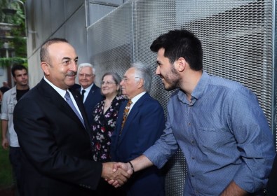 Bakan Çavuşoğlu, Milano Başkonsolosluğunun Açılışını Yaptı