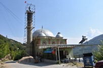 HAYDARLı - Nazilli Belediyesi Çatak Mahallesi Camisini Düzenliyor