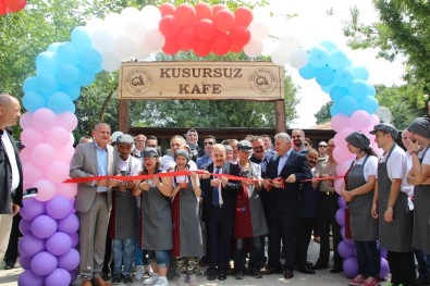 Düzce'de 'Kusursuz Kafe' Açıldı