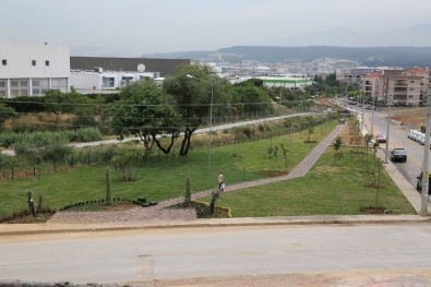 Gaziemir'e Adalet Ve Üç Fidan Parkı
