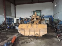 FARUK AYDıN - Yüksekova'daki Tornacı Ustaları Kısıtlı İmkanlarla Büyük İşler Yapıyor