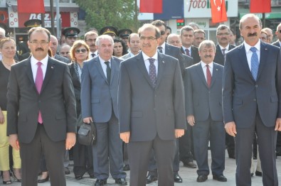 30 Ağustos Zafer Bayramı Uşak'ta Törenle Kutlandı