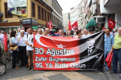 CHP'den Trabzon'da 30 Ağustos Kutlaması