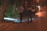 İzmir'de Silahlı Kavga Açıklaması 1'İ Ağır 2 Yaralı