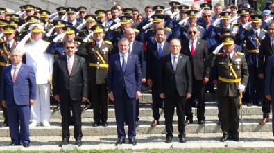 ⁠⁠Kütahya'daki 30 Ağustos Zafer Bayramı Törenlerine Bakanlar Eroğlu Ve Bak'ta Katıldı
