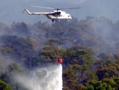 Milas'ta Görevli Helikopter Gürcistan'daki Yangına Destek İçin Havalandı