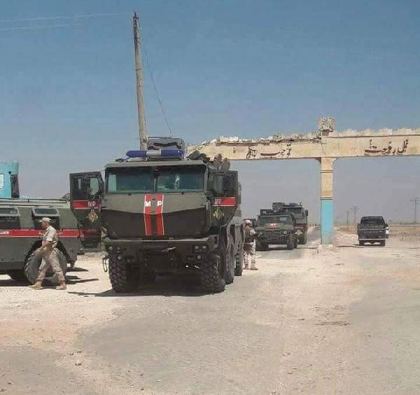 Rusya'dan YPG'ye destek