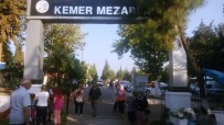 Aydın'daki Mezarlıklar, Ziyaretçilerle Doldu