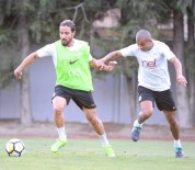 METİN OKTAY - Galatasaray'da Antalyaspor Maçı Hazırlıkları Sürüyor