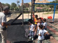 KAYYUM - Silvan'da PKK'lı teröristler çocuk parkını kundakladı