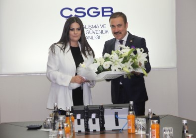 AHİD'den Bakan Sarıeroğlu'na 'Hayırlı Olsun' Ziyareti