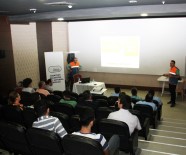 KİMYASAL SALDIRI - Esenyurt'ta Belediye Personeline KBRN Bilinçlendirme Eğitimi Verildi