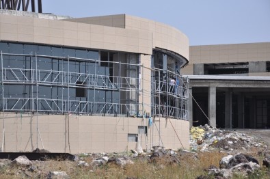 Kars'a Modern Kongre Ve Kültür Merkezi