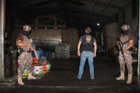 KAÇAK AKARYAKIT - 10 Numara Yağ Ve Kaçak Akaryakıt Tesisine Baskın Açıklaması13 Gözaltı