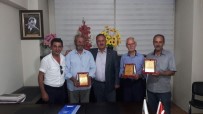 MARANGOZ USTASI - Erciş'te Mesleğinde 40 Yılını Doldurmuş 4 Ustaya Plaket