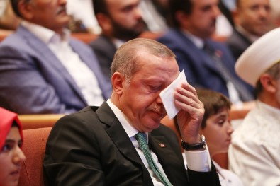 Erdoğan O Mektup Karşısında Gözyaşlarını Tutamadı