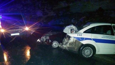 Kaza Yerinde Önlem Alan Polis Ve Jandarma Aracına Tır Çarptı Açıklaması 6 Yaralı