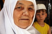 PAYAS - Nine Torun Hac Yolunda