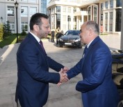 KOCAELİ VALİSİ - Vali Dağlı, Kocaeli Valisini Ziyaret Etti