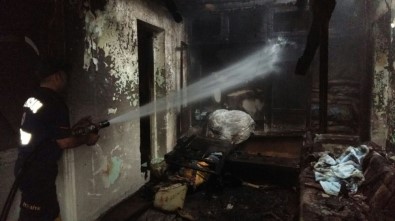 Aydın'da Çıkan Yangında Bir Ev Kullanılamaz Hale Geldi