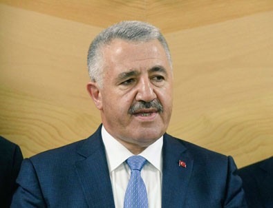 Bakan Arslan: Atatürk Havalimanı fuar alanı olacak